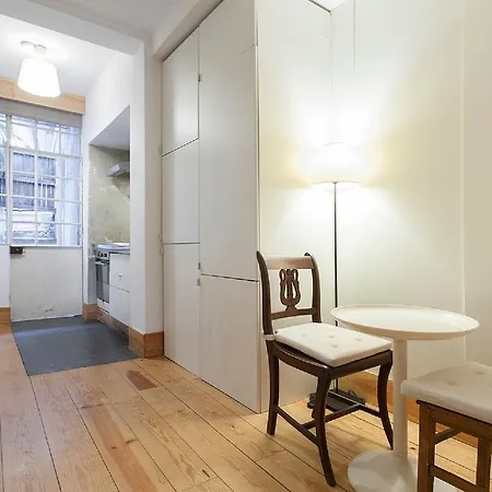 Center Charm Practical And Quiet Apartament Lizbona